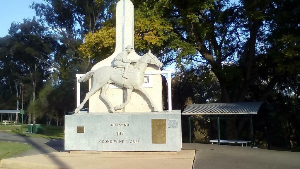 Pioneer Motel Goondiwindi Eksteriør billede